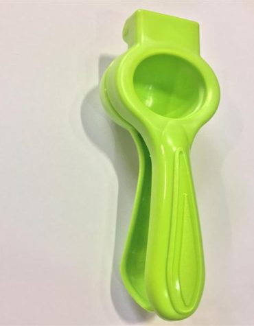 Lemon Squeezer Vergin Plastic