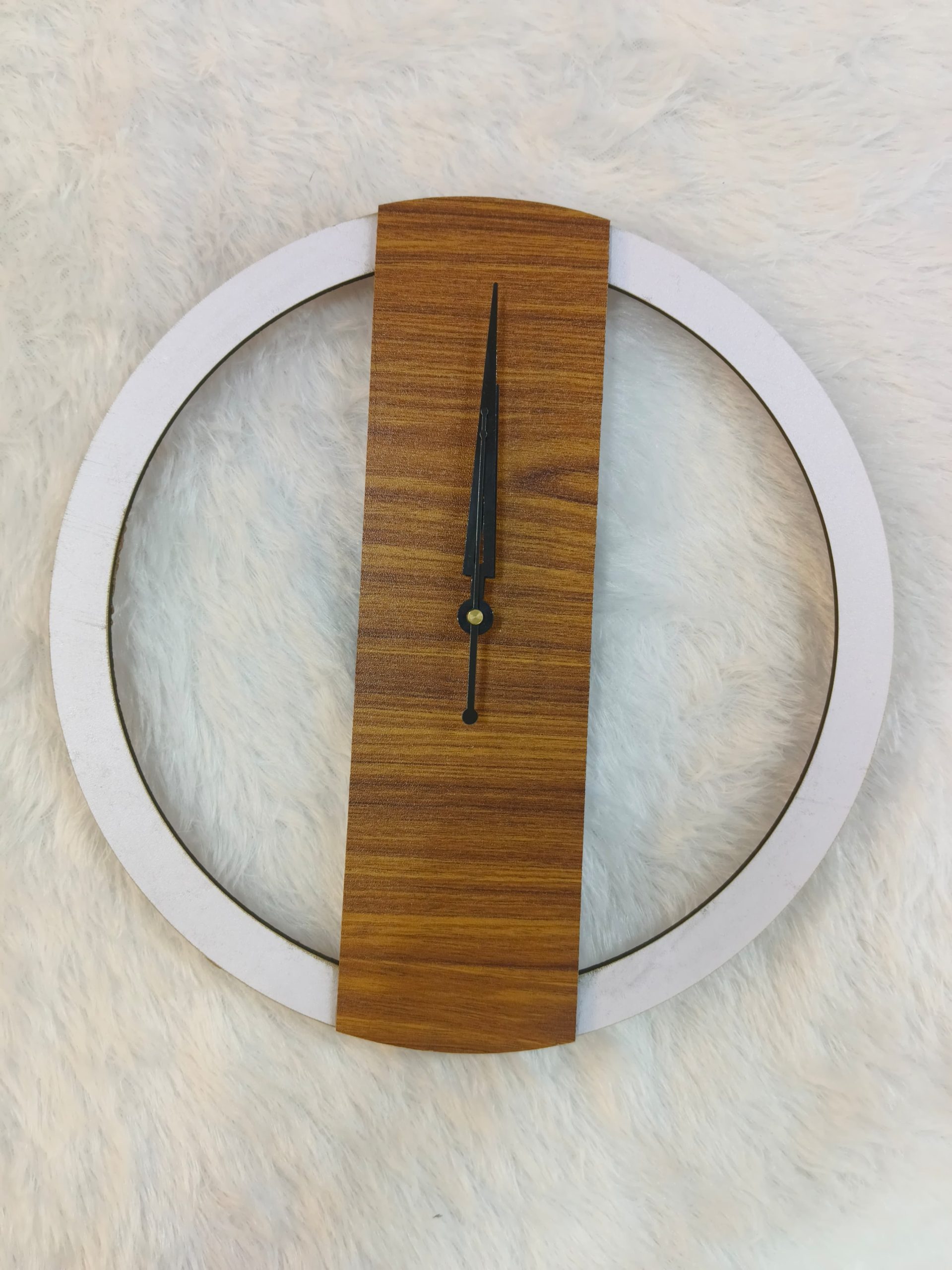 Wall Clock Wooden D99