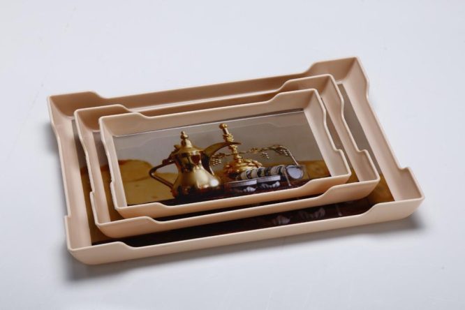 SERVING TRAY