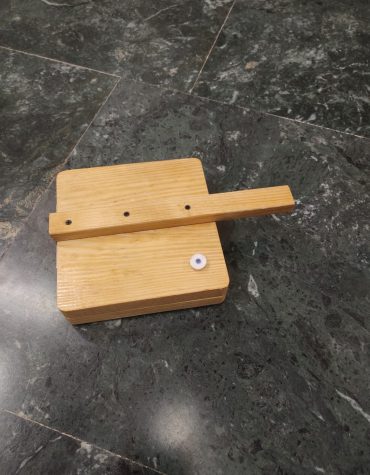 WOODEN PURI PRESS SQUARE