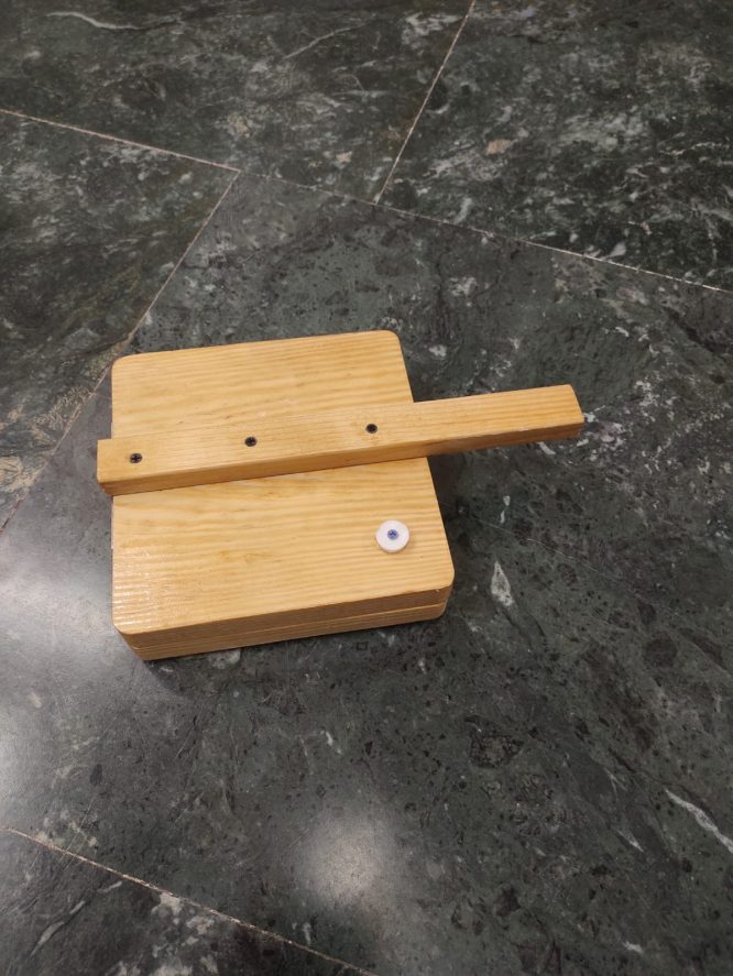 WOODEN PURI PRESS SQUARE