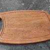 WOODEN CHOPPING BOARD OVEL SHAPE WITH GRIP